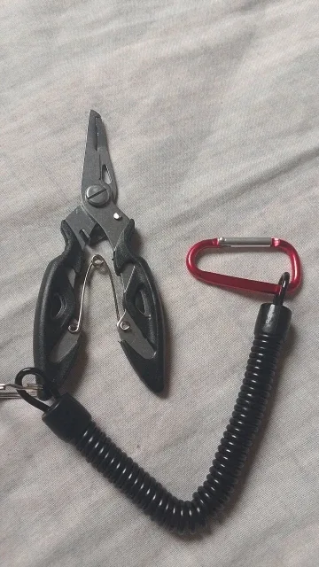 HookGrip photographed by Verified buyer, a verified buyer